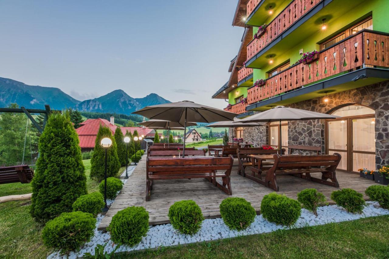 Penzion Safran Hotel Zdiar Exterior photo